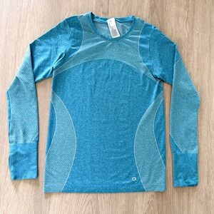 GapFit Motion Teal Athletic Top L